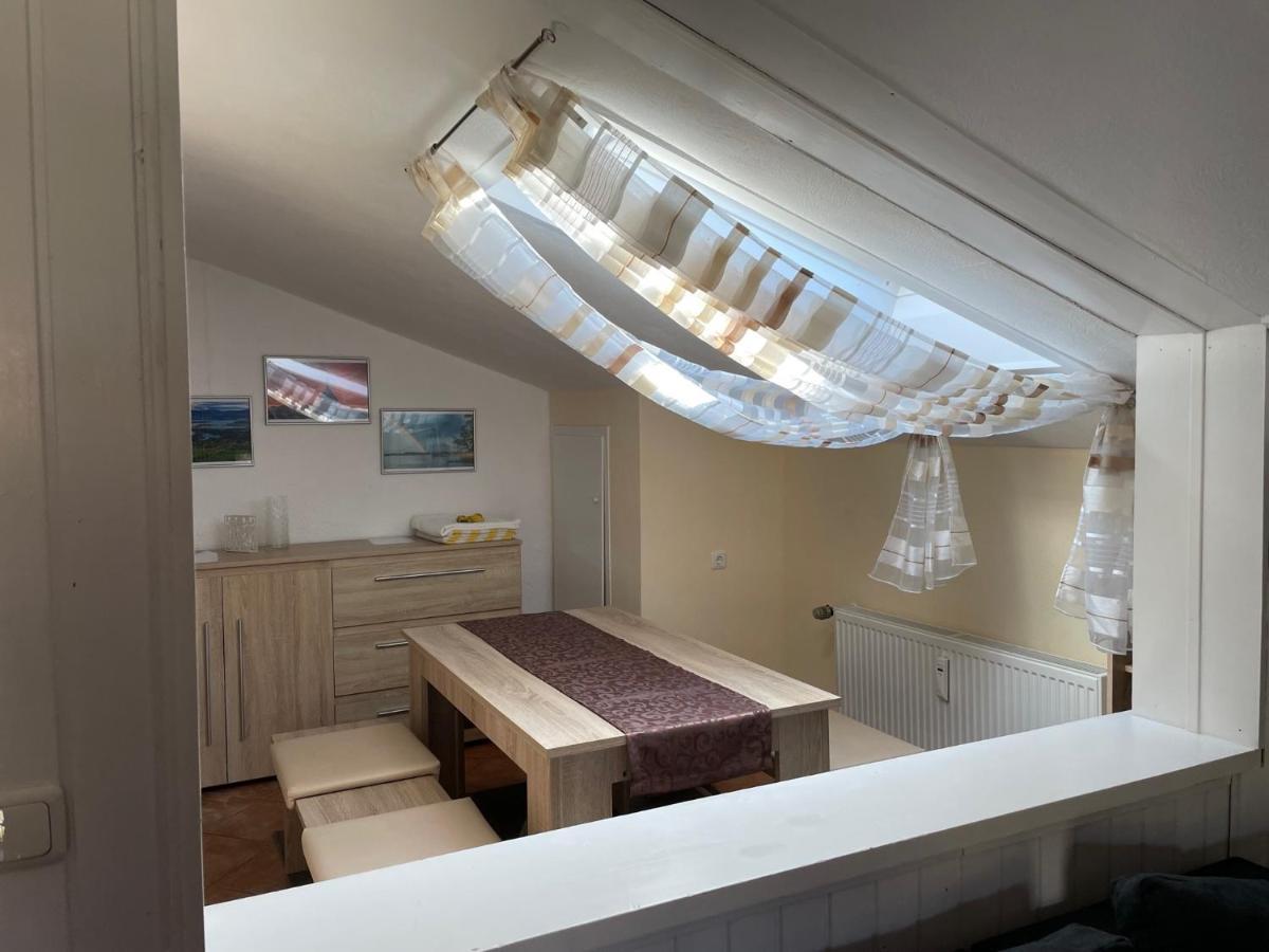 Ferienwohnung Geräumiges Domizil mit Bergblick Oberwössen Exterior foto